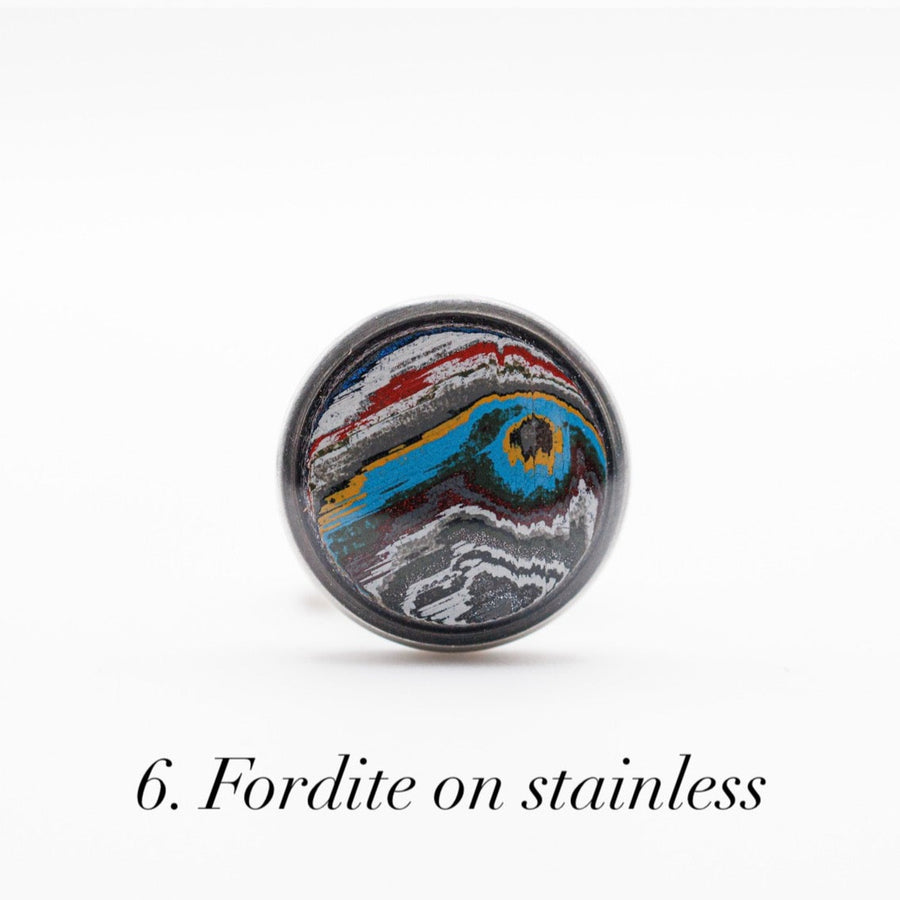 Ready-made Lapel pins