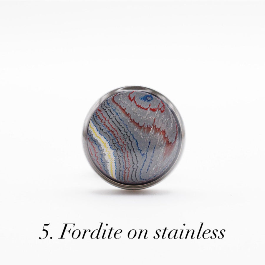Ready-made Lapel pins